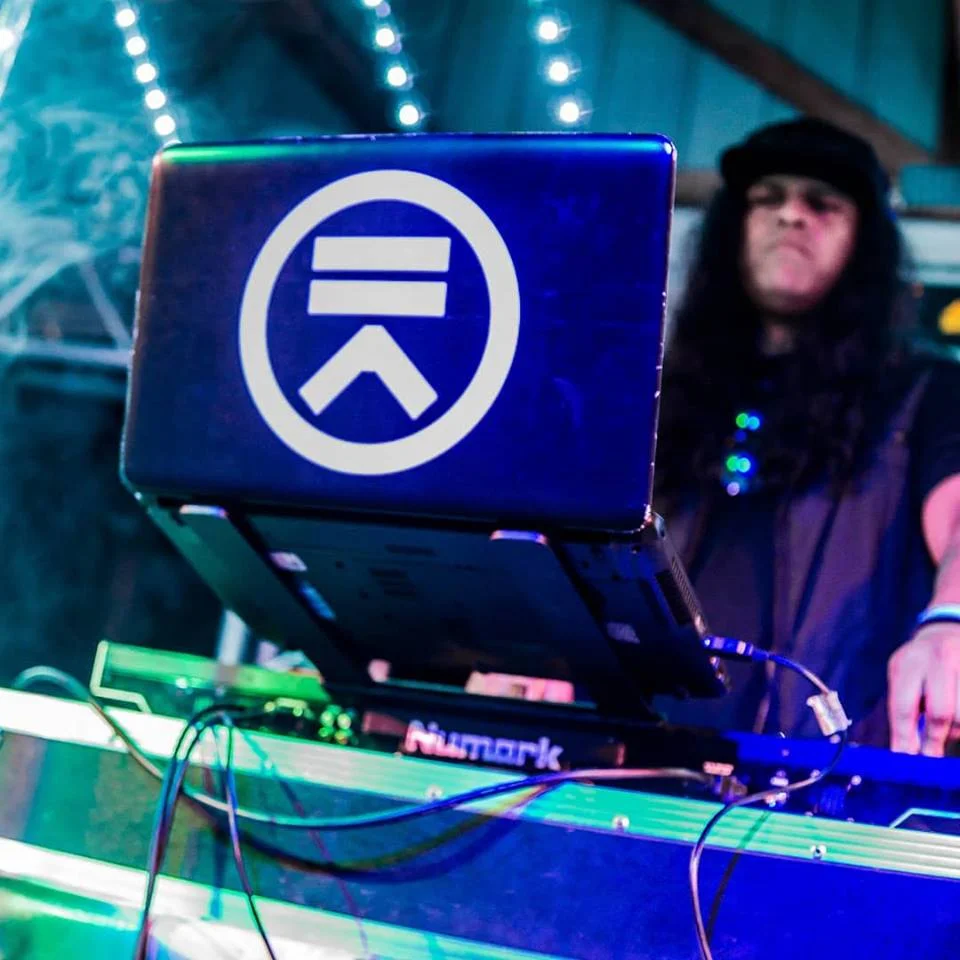 DJ Perspective — 50/50 GLOBAL EDM